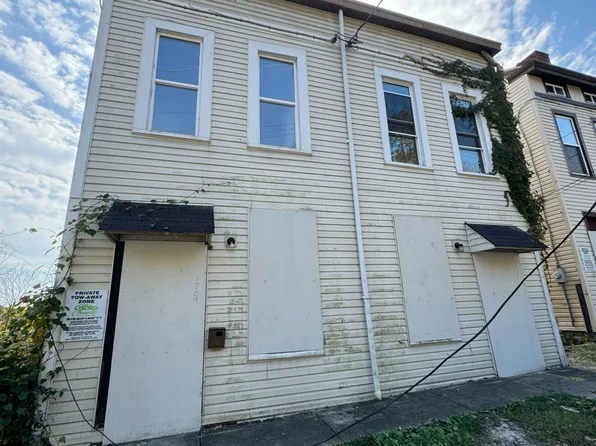 1709 Harrison Ave, Cincinnati, OH 45214