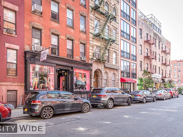 86 E 4th St #13 — Photo 4