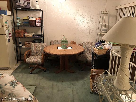 5th image of 23493 Stonehenge Blvd #116