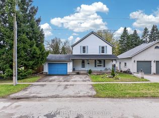 6328 Gore St, Niagara Falls, ON L2J1X8