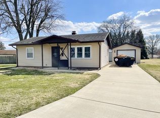 2020 Melba Pl, Peru, IL 61354