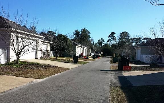 5th image of 3765 NW 27th St