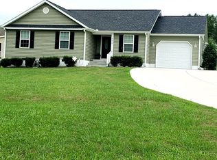 200 Farmstead Ct, Rockingham, NC 28379