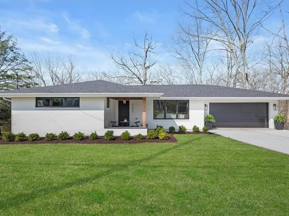 9005 Knoll St, Allison Park, PA 15101