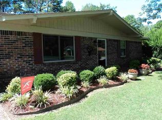 401 Lynn Ln, Lonoke, AR 72086