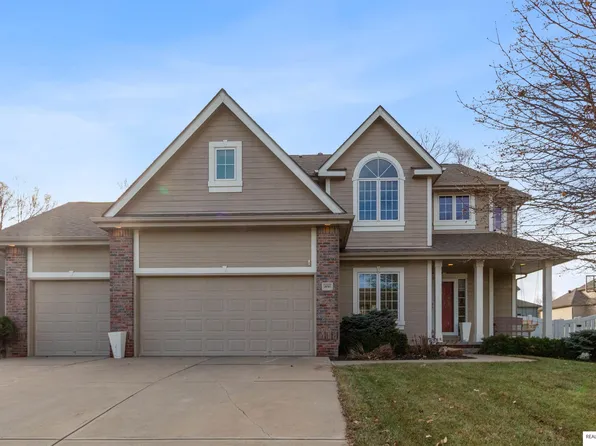 18705 Josephine St, Omaha, NE 68136