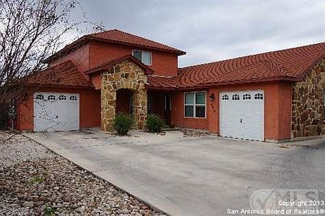 2nd image of 941 Brown Rock Dr