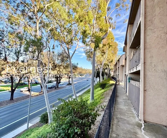 2344 Hosp Way — Photo 15