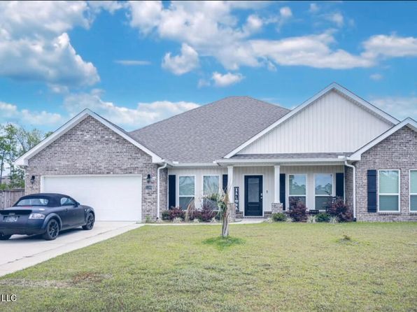 11589 Paige Cv, Ocean Springs, MS 39564