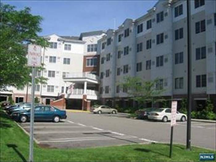 SIPPORTA VILLAGE BUILDING