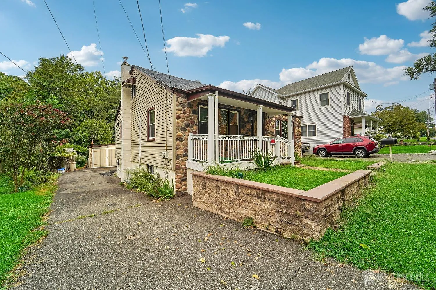 2 bed, 1.0 bath, $2,650 — Photo 3