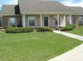 1057 Deerfield, Summit, MS 39666