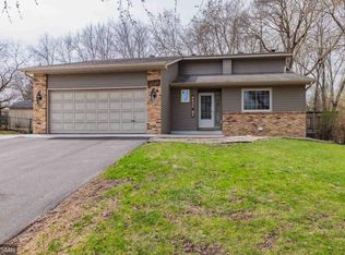 7011 Empire Ln N, Maple Grove, MN 55311