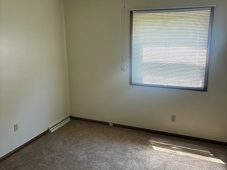1227 Suffield Cir NW — Photo 16