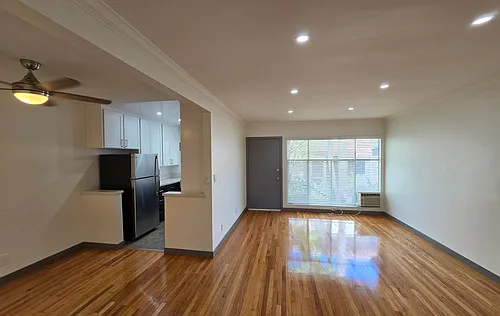 Floor plan 09