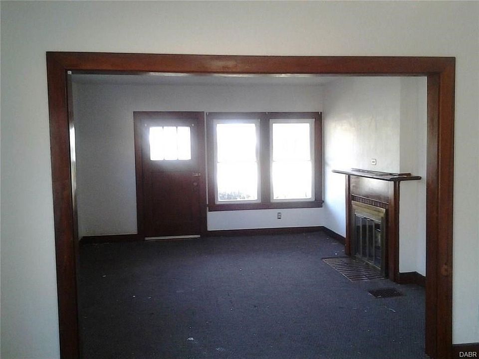2nd image of 4207 S Dixie Dr