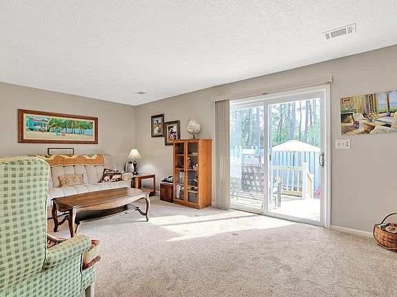 2nd image of 3008 Church St. #C-5
