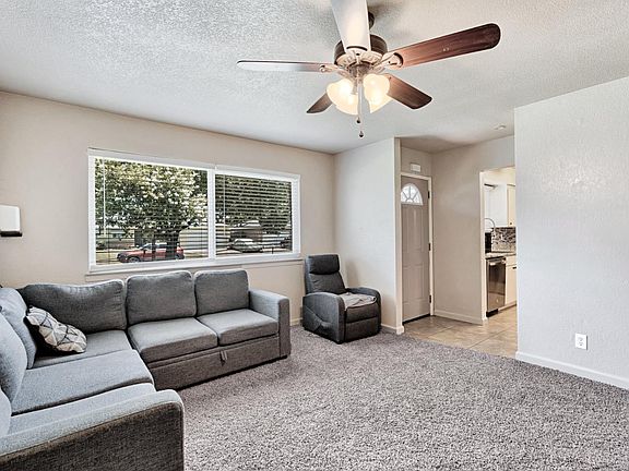 5th image of 4259 N Charles Ave
