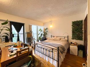 343 W 51st St APT 4A, New York, NY 10019