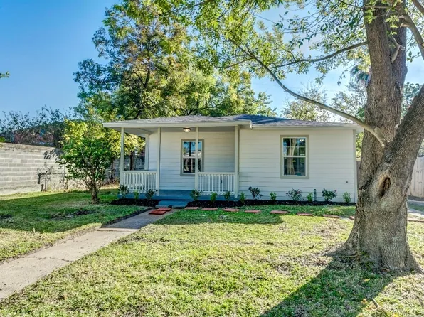 1001 9th Ave N, Texas City, TX 77590