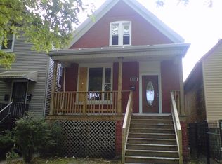 8120 S Muskegon Ave, Chicago, IL 60617