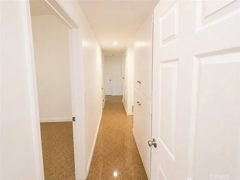 24010 Hatteras St — Photo 15