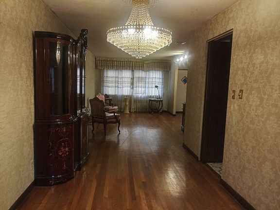 5th image of 83-78 117th St #1