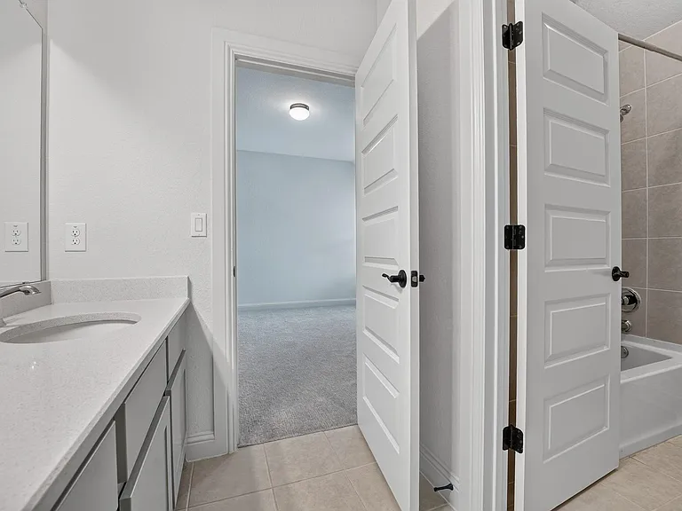 508 Pinnacle View Dr — Photo 17