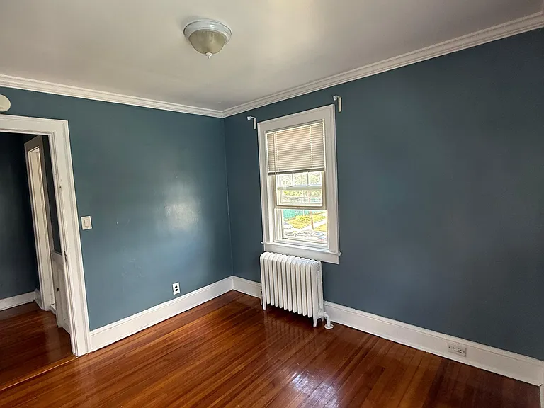 290 Roberts Ave #2 — Photo 18