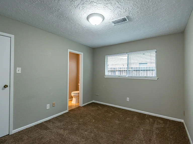 20515 Broadsky Dr — Photo 15
