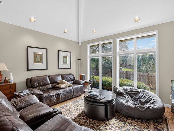 5th image of 14595 SHERBROOK PL