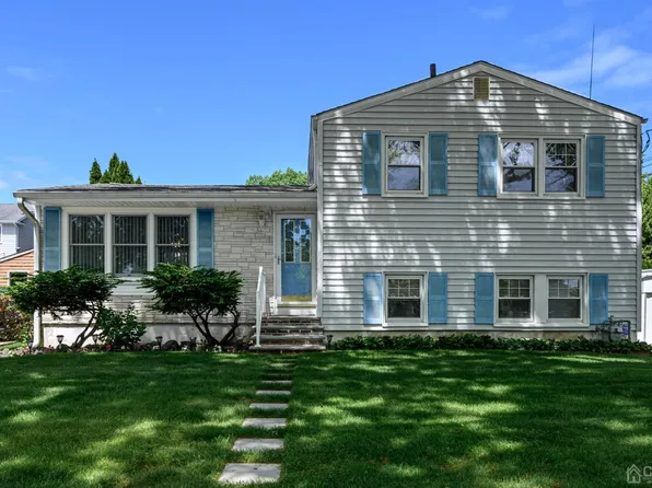54 Manito Rd, Manasquan, NJ 08736