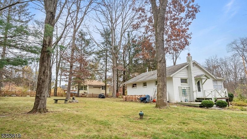 1st image of 273 Fairview Ave
