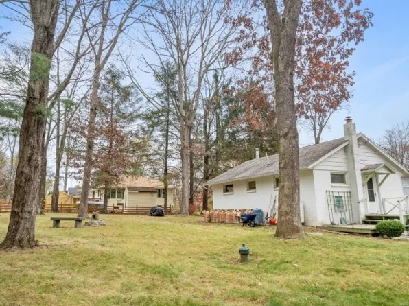 273 Fairview Ave, Hampton Twp., NJ 07860