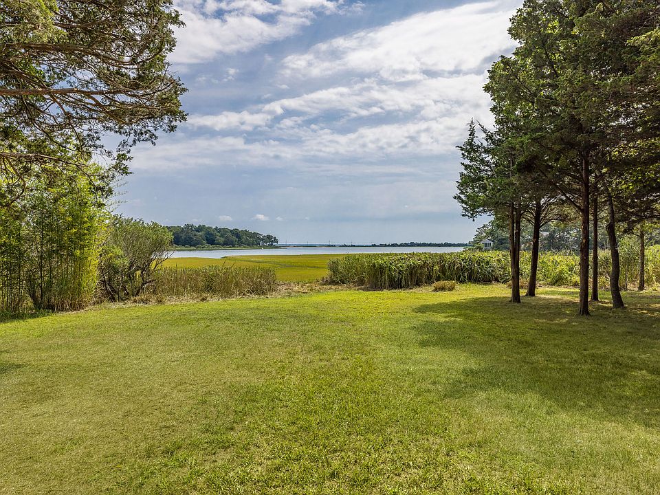 1108 Springs Fireplace Rd, East Hampton, NY 11937 Zillow