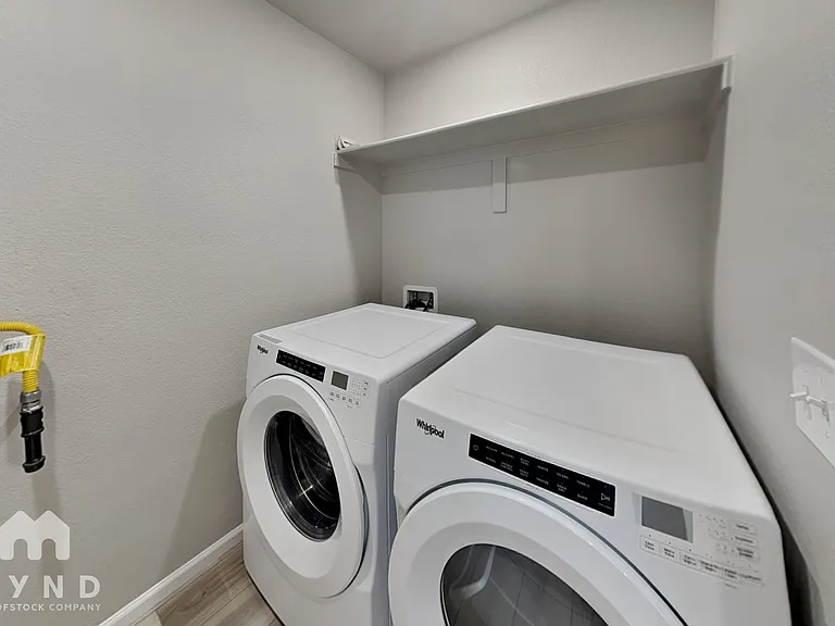 6357 N Netherland Ct — Photo 17