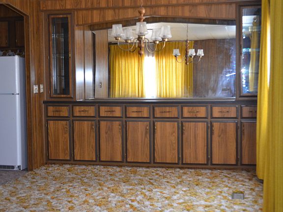 5th image of 648 NE Bean Dr