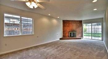3rd image of 2536 Dixon Dr