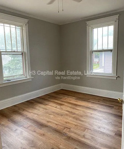 2446 State St #A — Photo 2