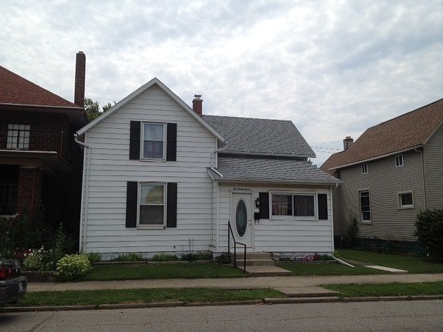 1st image of 227 W Miami Ave