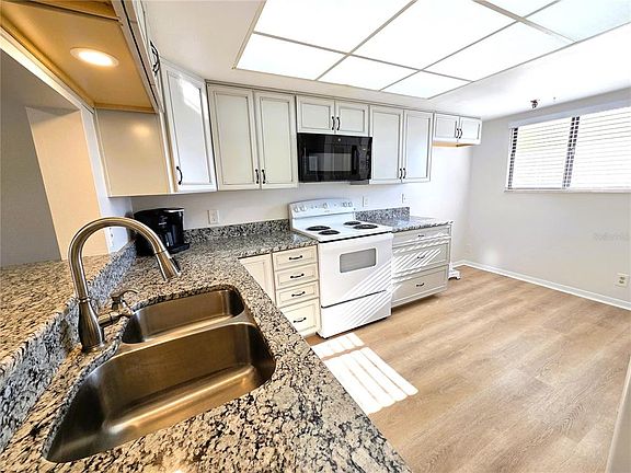 3rd image of 401 150th Ave APT 223