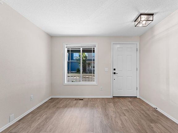 5th image of 1167 SW 183rd Pl