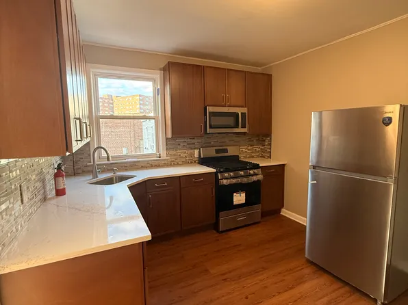 17 Maple Ave APT 2, Irvington, NJ 07111