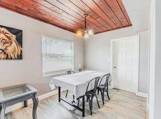 112 W 34th St APT 1, Riviera Beach, FL 33404