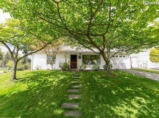 8003 41st Ave NE, Seattle, WA 98115