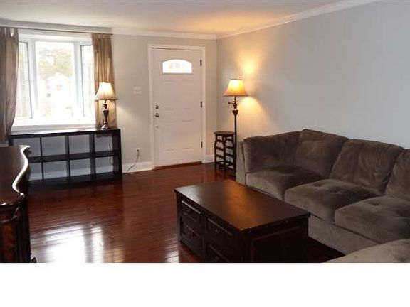 4th image of 1144 Hollywood Ave