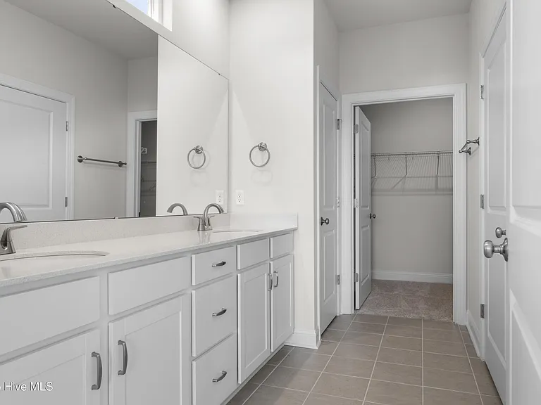 7418 Linda Vista Ln — Photo 31