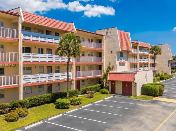 1020 Country Club Dr APT 405, Margate, FL 33063