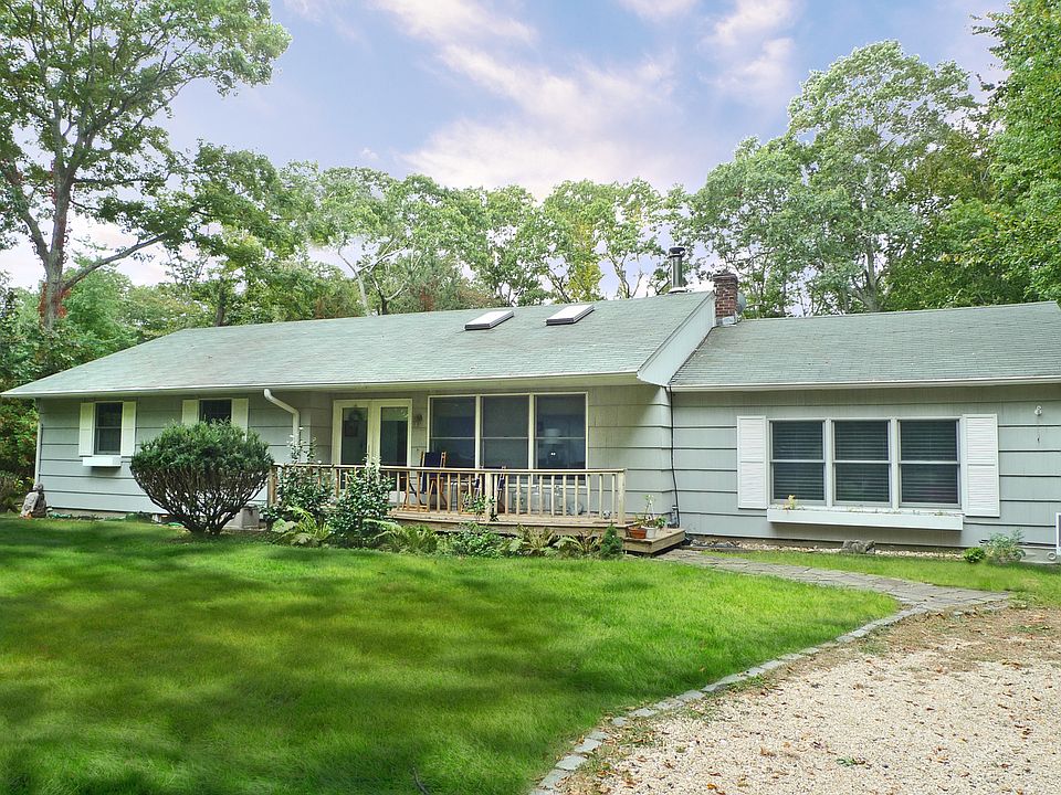 260 Big Fresh Pond Rd, Southampton, NY 11968 Zillow