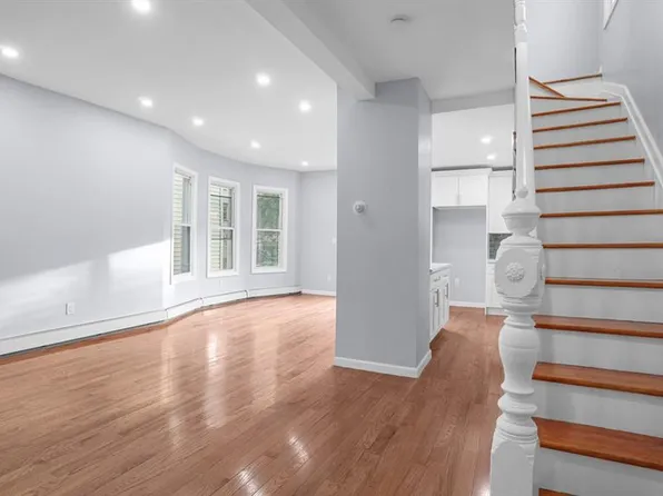 1513 Rosedale Avenue image 11 of 28